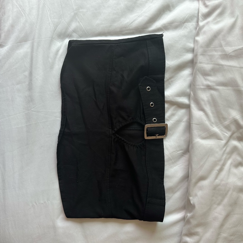 PLT BUCKLE TOP - Picture 2 of 4